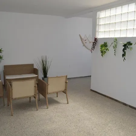 Center 6